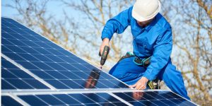 Installation Maintenance Panneaux Solaires Photovoltaïques à Cisai-Saint-Aubin